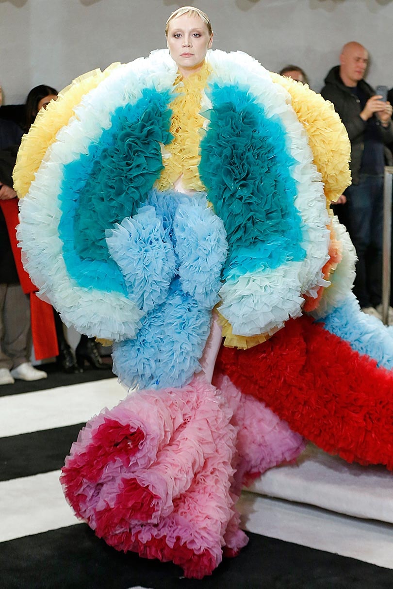 スナップショット: NYファッションウィークで最も噂されたデザイナー、トモ・コイズミ スナップショット: NYファッションウィークで最も噂されたデザイナー、トモ・コイズミ